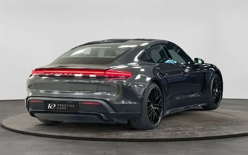 Used Porsche Taycan 419 kW (571 HP) 2023 Sedan