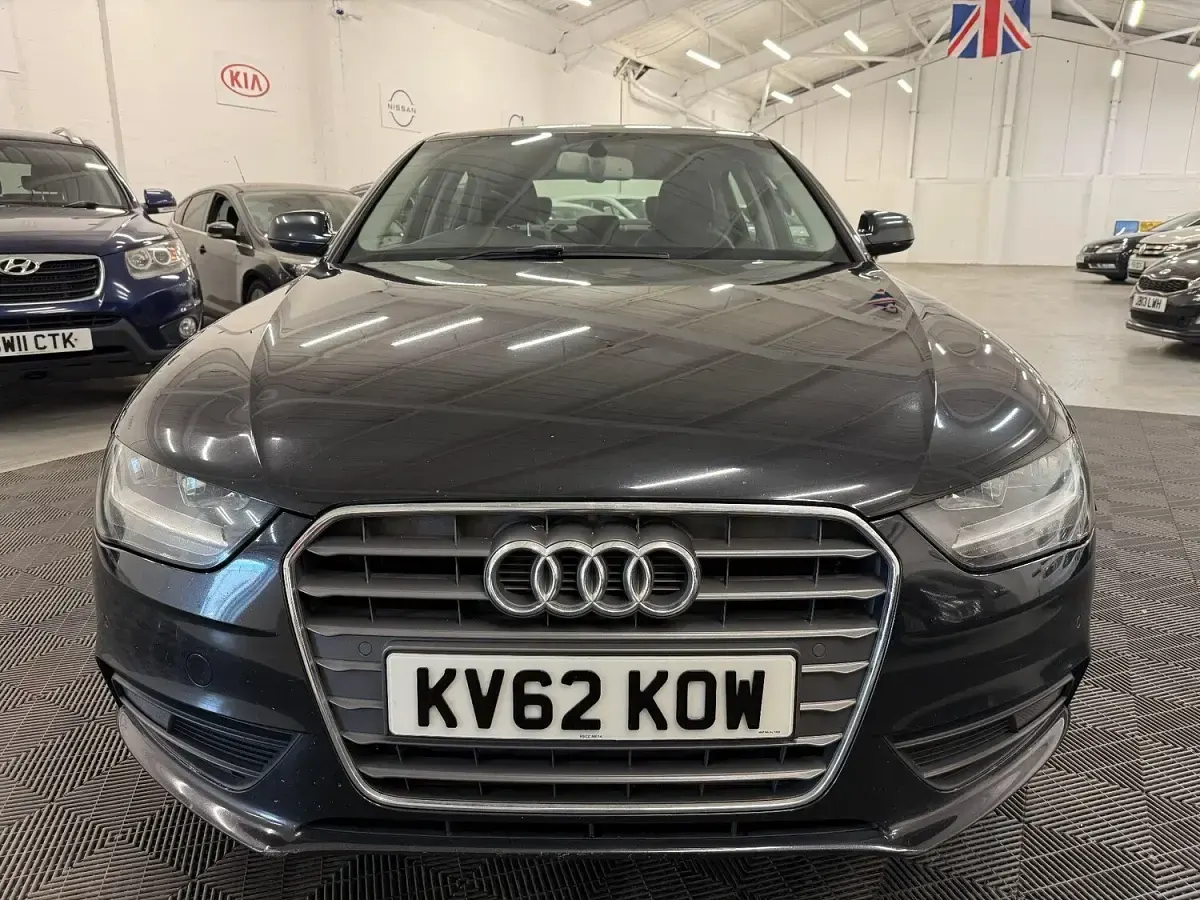 Used Audi A4 Business 134 HP (98 kW) 2013 Black Sedan
