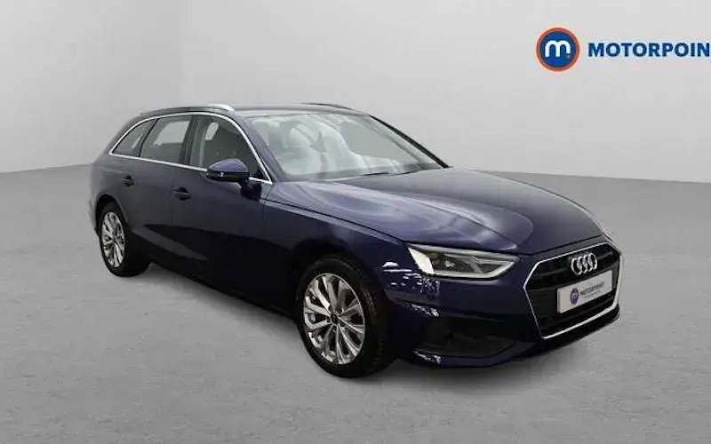 Usado Audi A4 190 HP (139 kW) 2022 Azul Carrinha