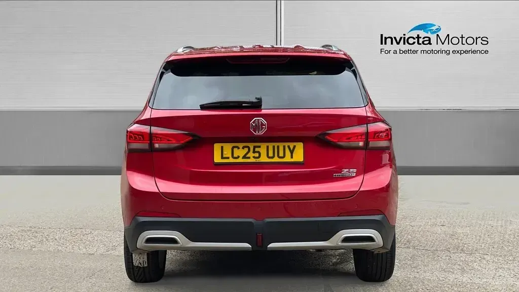 Used MG ZS Trophy 196 HP (144 kW) 2025 Red SUV