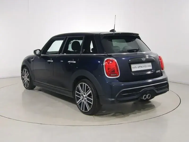 Used Mini Cooper S Exclusive 176 HP (129 kW) 2024 Black Hatchback