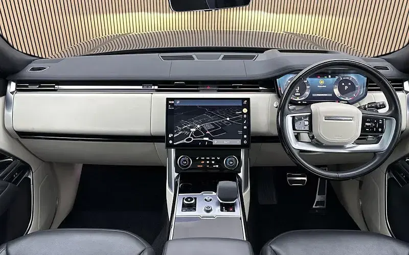 Used Land Rover Range Rover HSE 300 HP (220 kW) 2022 Grey SUV