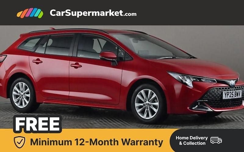 Used Toyota Corolla 140 HP (102 kW) 2025 Red Estate