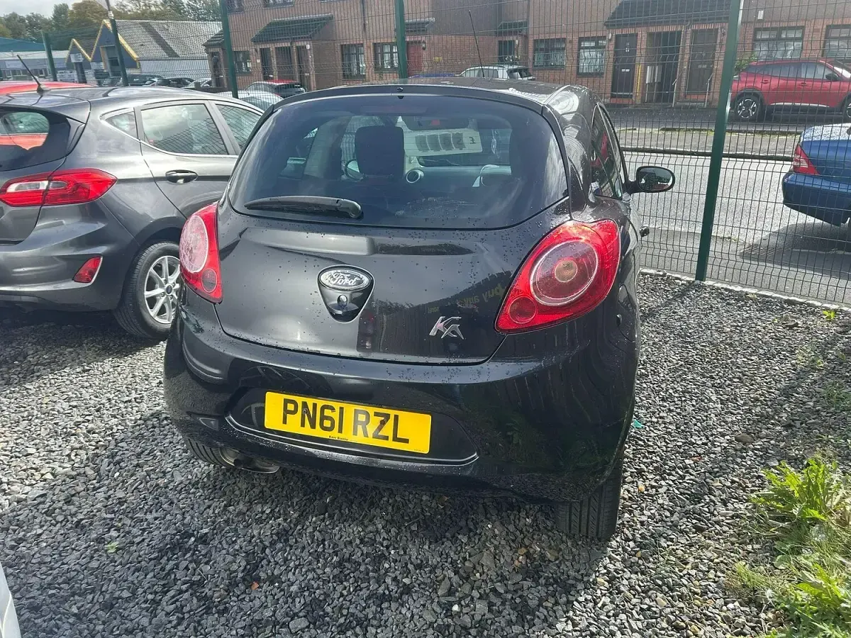 Used Ford Ka Zetec 69 HP (50 kW) 2011 Black Hatchback