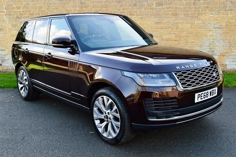 Red Used 2018 Land Rover Range Rover Vogue SUV | £28,995 (A bit pricey) - Image 1/1