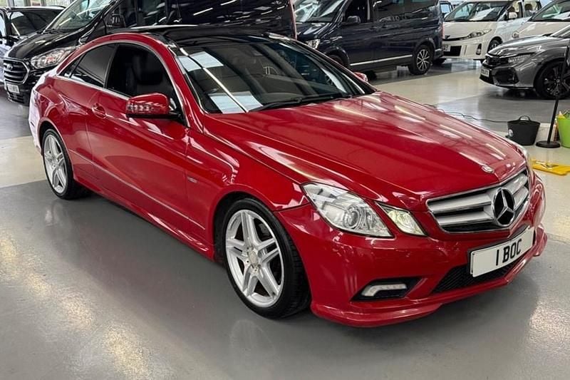 Used Mercedes E250 2011 Red Coupe