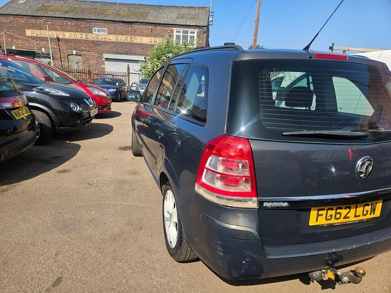 Used Vauxhall Zafira 2012 Grey MPV