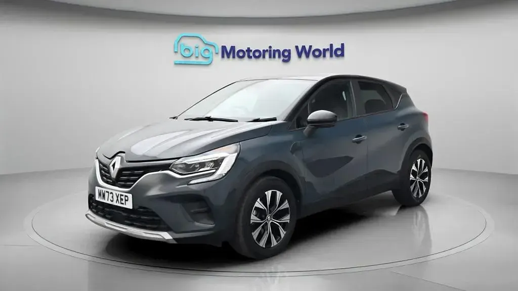 Used Renault Captur Evolution 145 HP (106 kW) 2023 Blue SUV