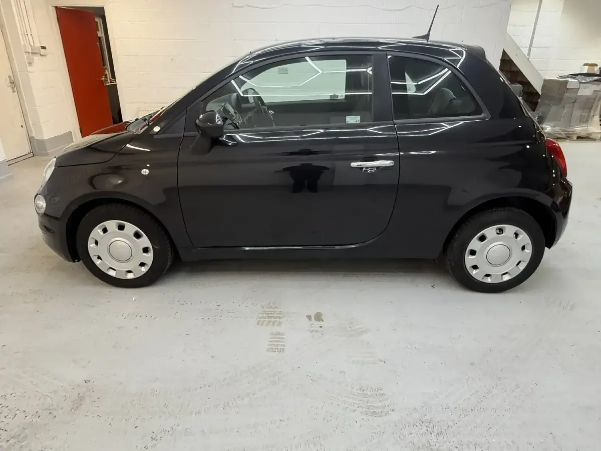 Used Fiat 500 Pop 70 HP (51 kW) 2021 Black Hatchback