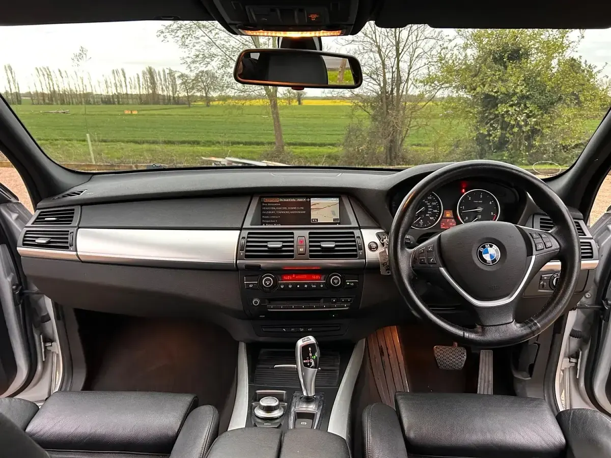 Used BMW X5 Impressive 2008 Silver SUV