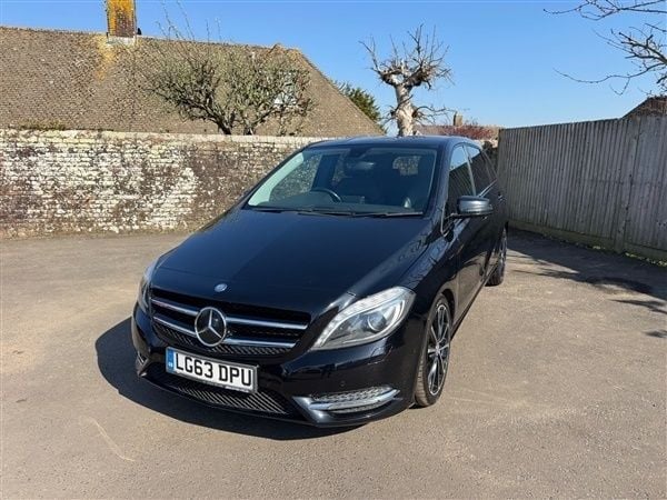 Black Used 2013 Mercedes B200 MPV | £5,500 (Good price) - Image 1/1
