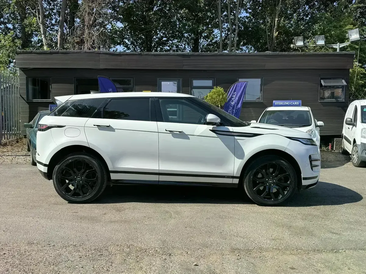 Used Land Rover Range Rover evoque R-Dynamic 2019 White SUV