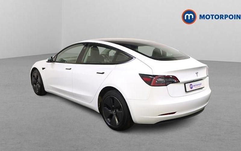 Used Tesla Model 3 Standard Range 208 kW (283 HP) 2021 White Sedan