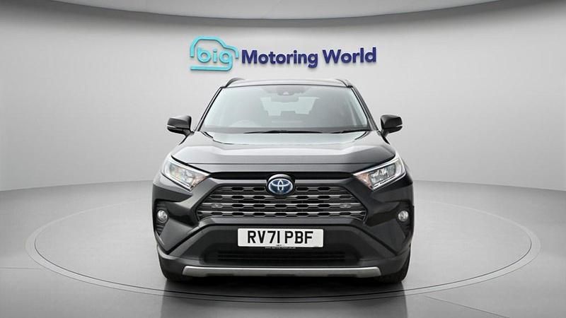 Used Toyota RAV4 Hybrid Design 218 HP (160 kW) 2021 Black SUV