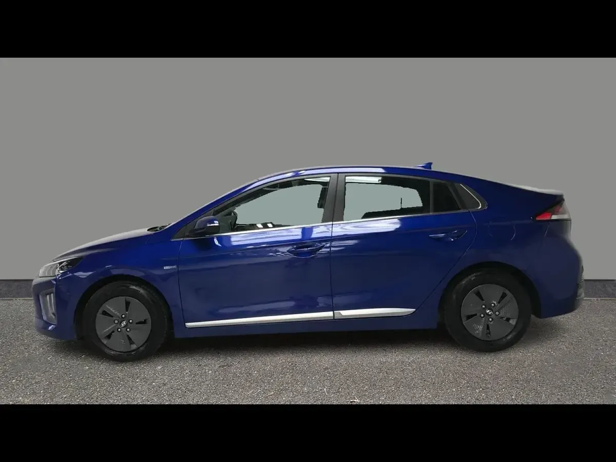 Used Hyundai Ioniq Premium 141 HP (103 kW) 2020 Blue Hatchback