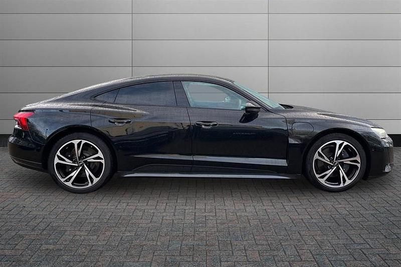 Used Audi e-tron GT quattro Design 389 kW (530 HP) 2023 Mythos black Sedan