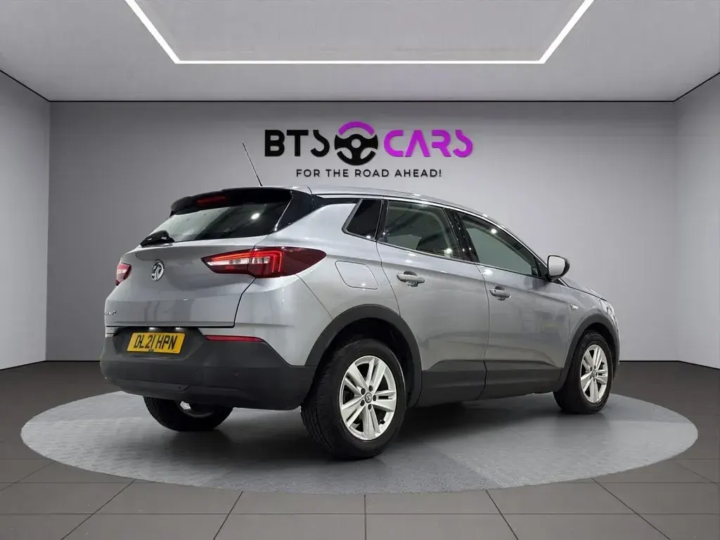 Used Vauxhall Grandland X S 130 HP (95 kW) 2021 Grey SUV
