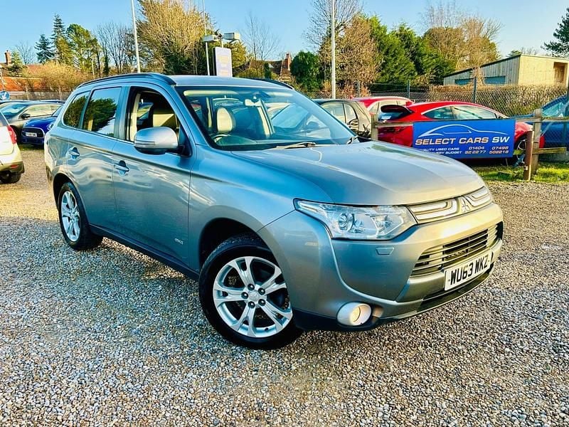 Grey Used 2013 Mitsubishi Outlander SUV | £4,995 (Fair price) - Image 1/4
