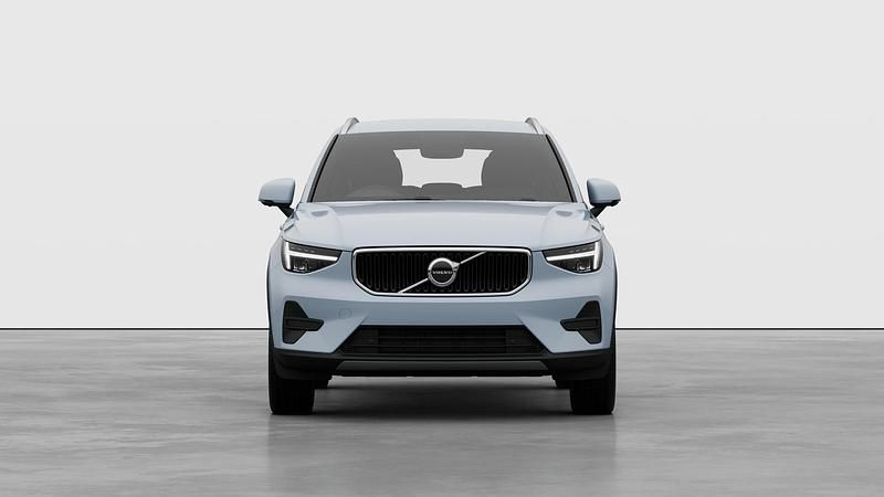 New Volvo XC40 Core 163 HP (119 kW) 2025 Cloud blue SUV