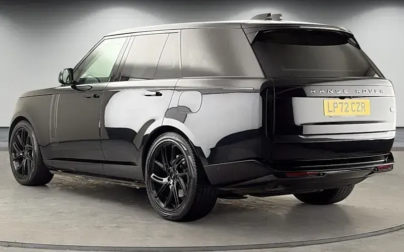 Używany Land Rover Range Rover HSE 441 KM (324 kW) 2023 Czarny SUV