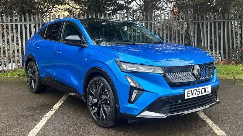Twotone metallic summit blue with diamond black roof New 2025 Renault Rafale Iconic Esprit Alpine SUV | £33,615 (Super price) - Image 1/1