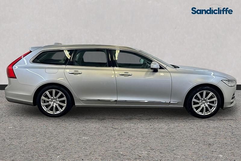 Used Volvo V90 Inscription 190 HP (139 kW) 2017 Silver Estate