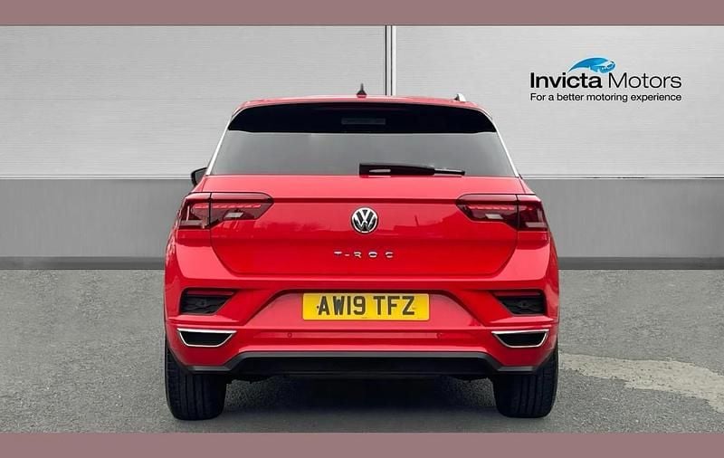 Used VW T-Roc R-line 150 HP (110 kW) 2019 Red SUV