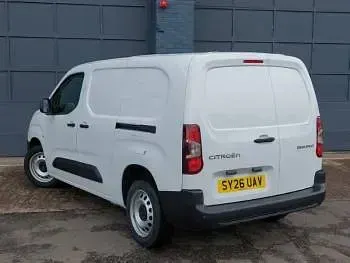 New Citroën Berlingo 100 HP (73 kW) 2026 White MPV