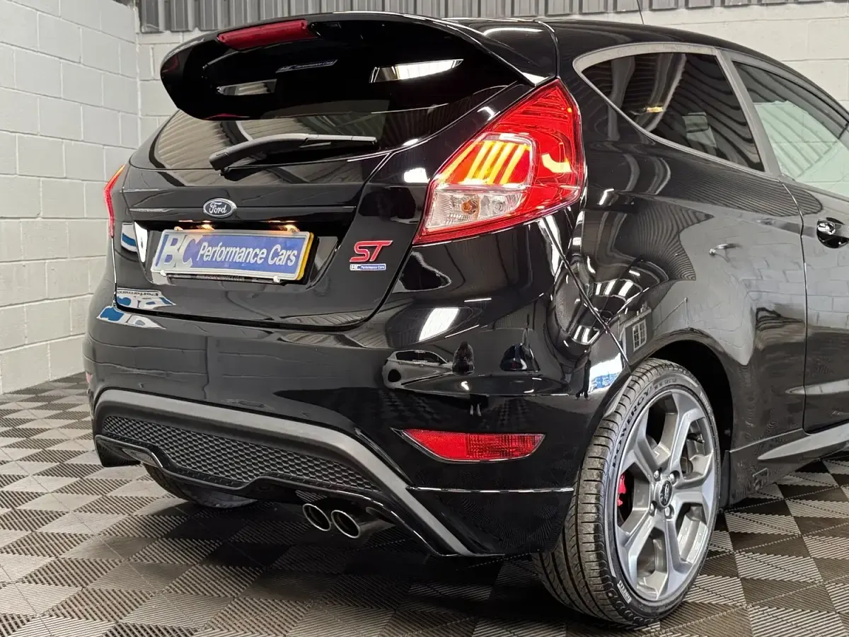 Used Ford Fiesta ST 2017 Black Hatchback