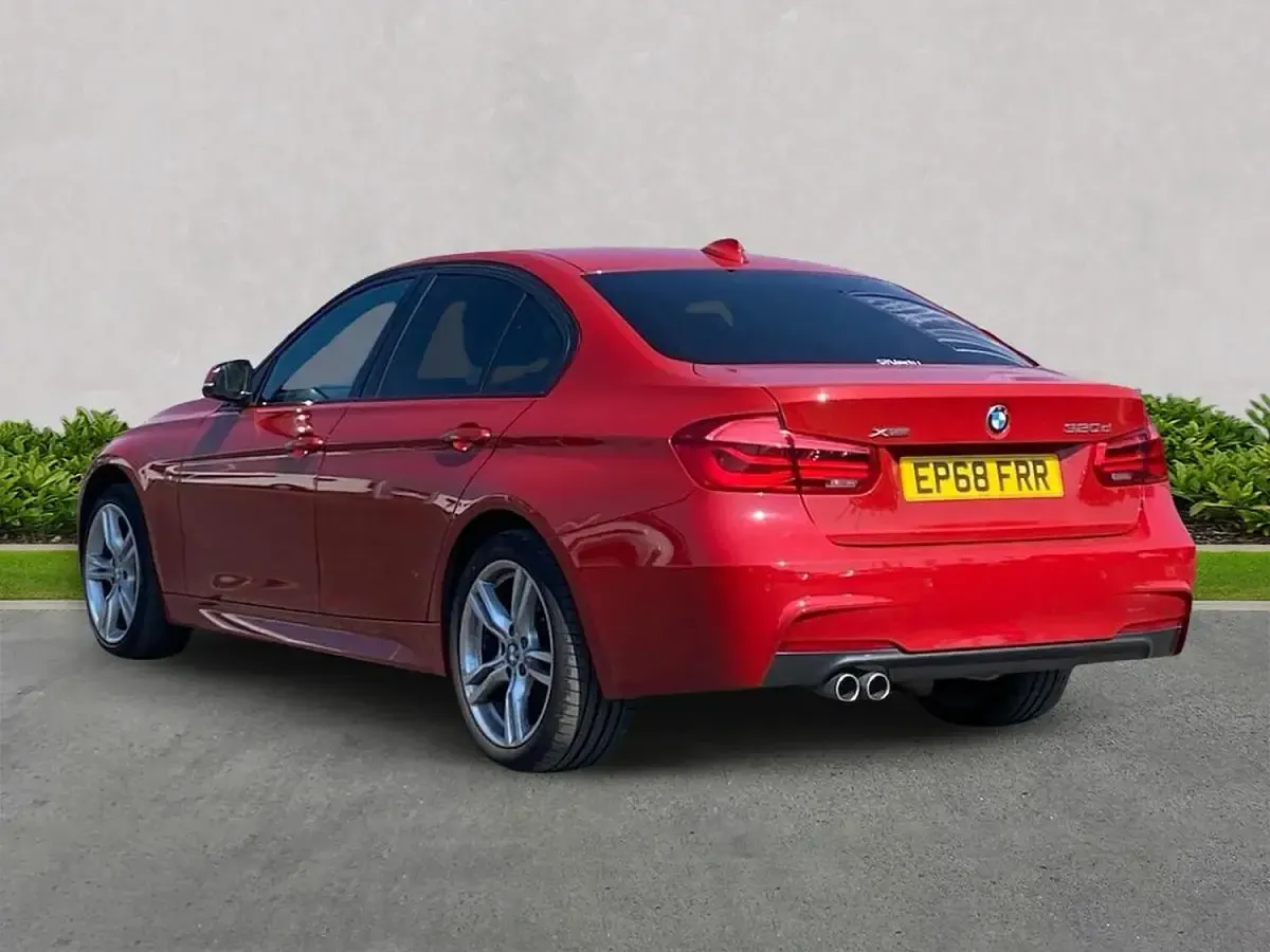 Used BMW 320 M Sport 190 HP (139 kW) 2019 Red Sedan