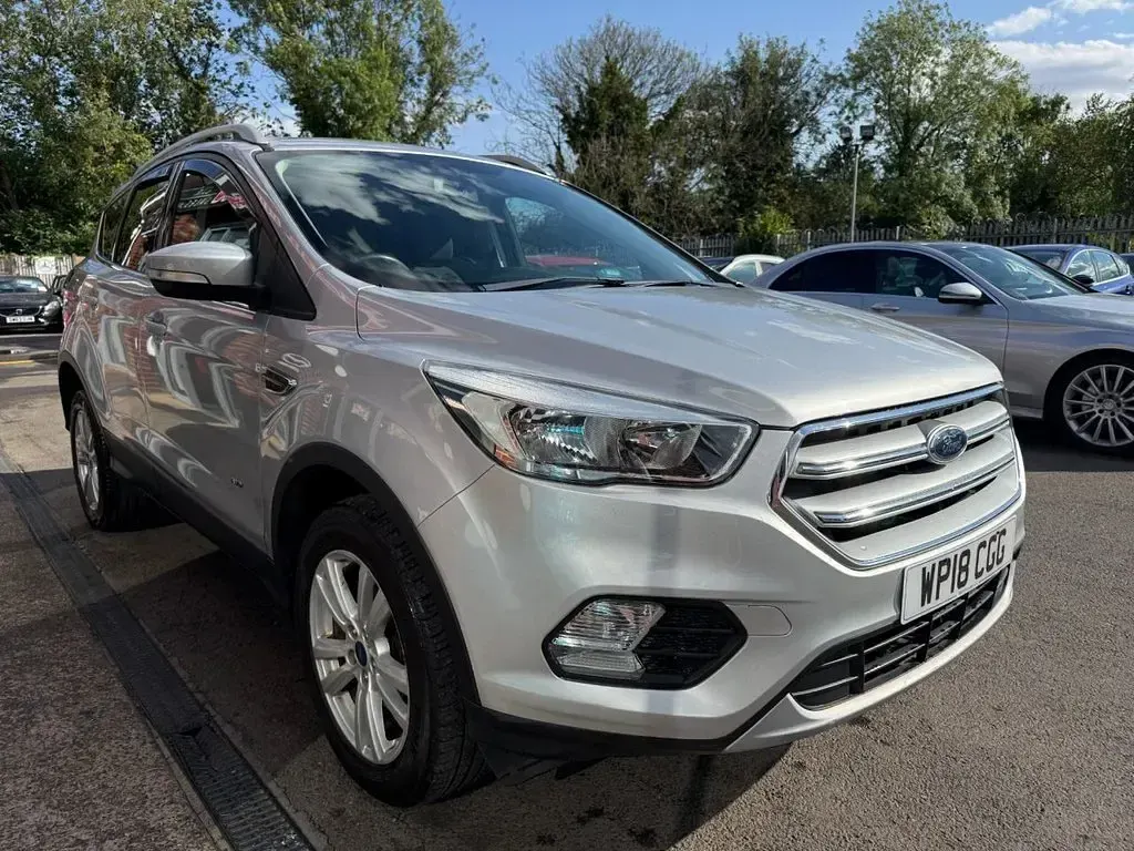 Used Ford Kuga Zetec 182 HP (133 kW) 2018 Silver SUV