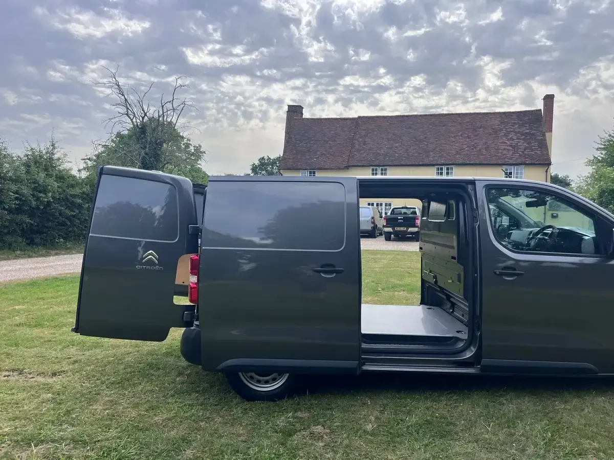 Used Citroën Dispatch 2018 Grey MPV
