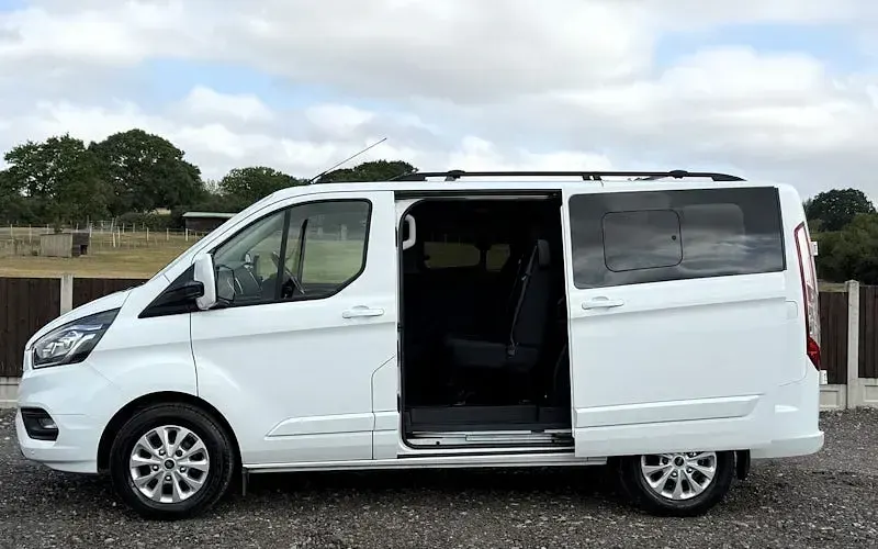 Used Ford Transit Custom Limited 131 HP (96 kW) 2023 Van