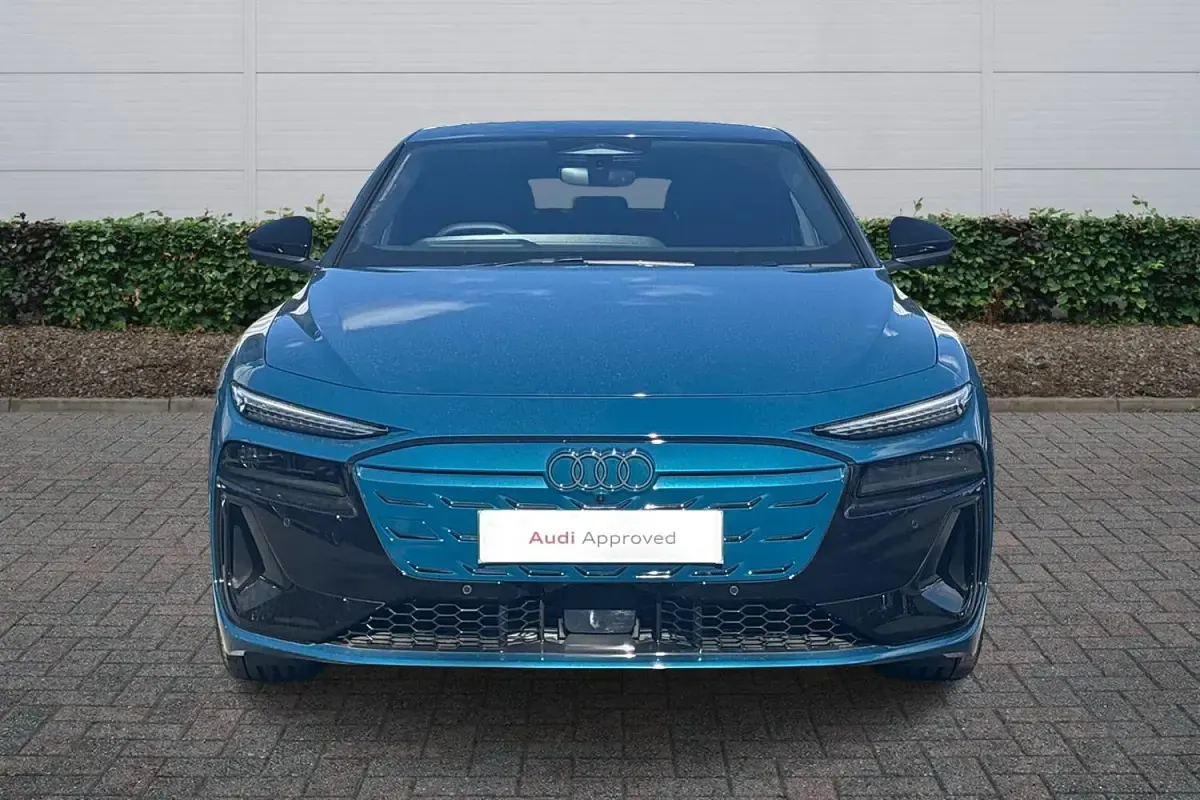 New Audi A6 e-tron Performance 269 kW (367 HP) 2026 Malpelo blue, metallic Hatchback