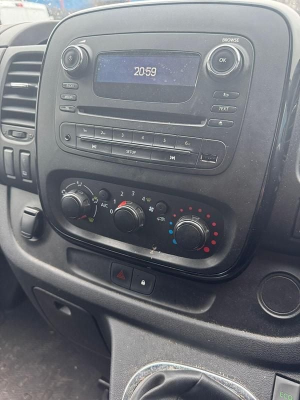 Used Vauxhall Vivaro Sportive 125 HP (91 kW) 2019 Black MPV