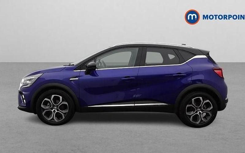 Used Renault Captur Techno 143 HP (105 kW) 2024 Blue/black SUV