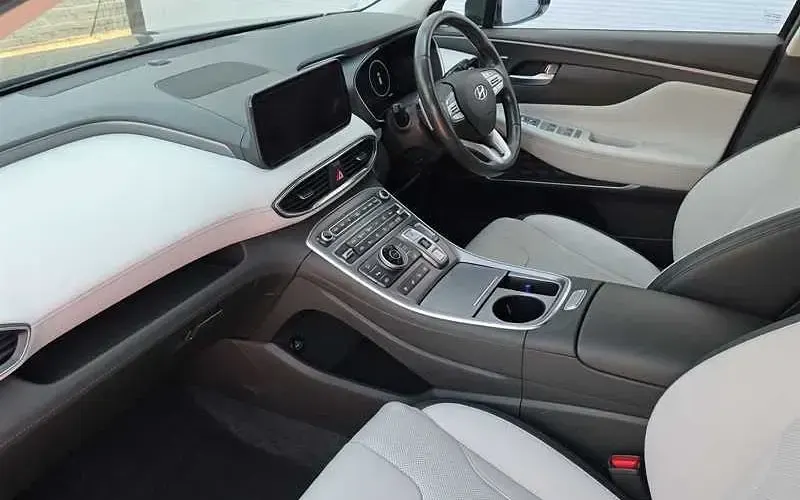 Used Hyundai Santa Fe Ultimate 230 HP (169 kW) 2022 Grey SUV