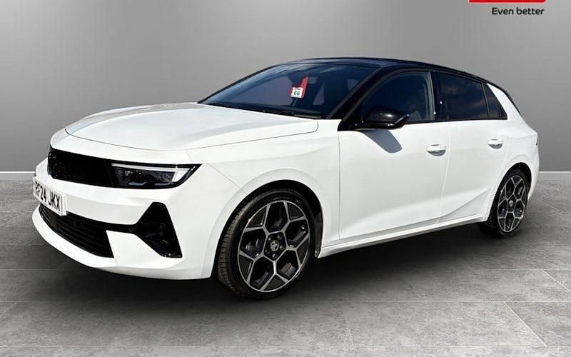 Second-hand Vauxhall Astra Ultimate 131 CP (96 kW) 2026 Hatchback