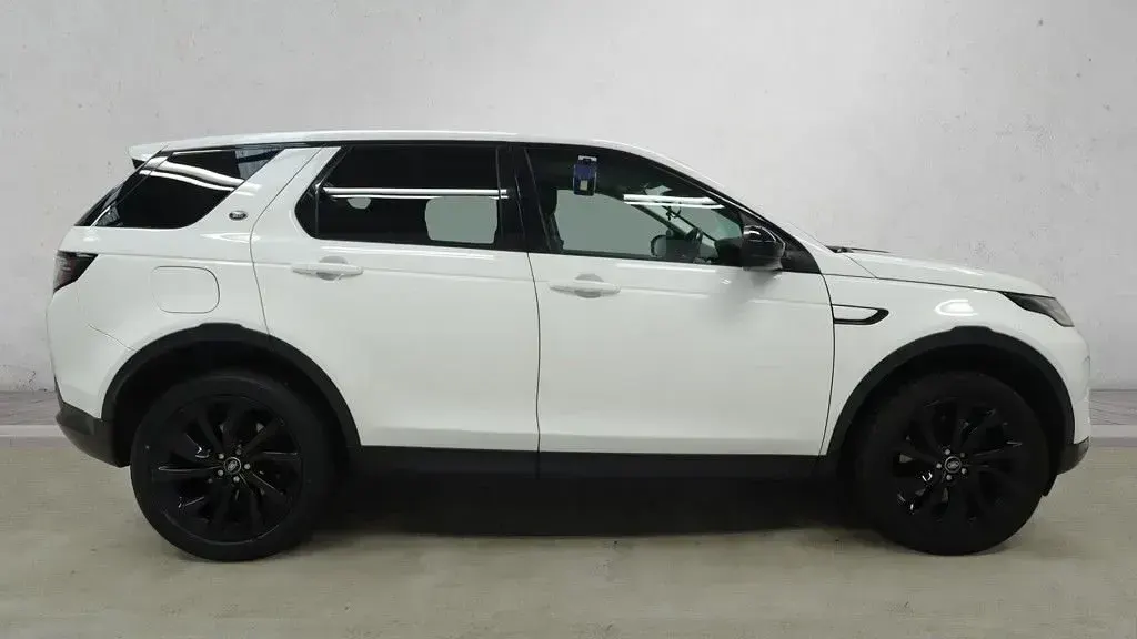Used Land Rover Discovery Sport SE 180 HP (132 kW) 2020 White SUV