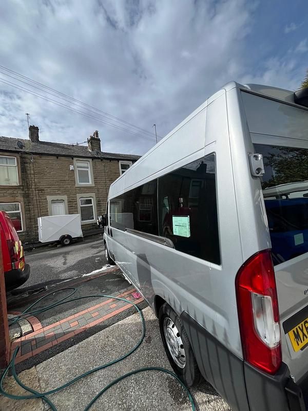 Used Peugeot Boxer 130 HP (95 kW) 2017 Silver Van