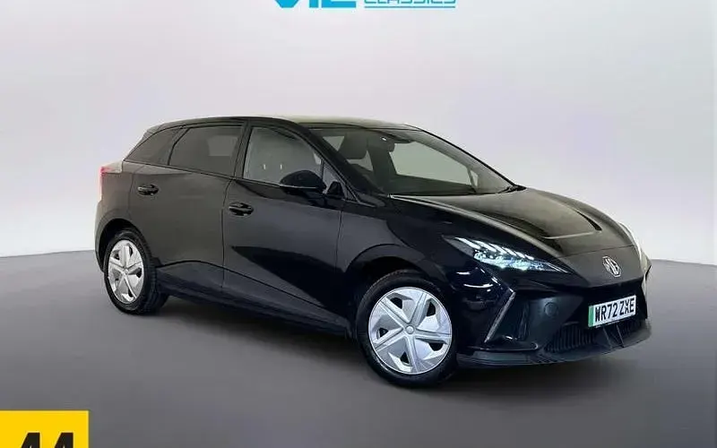 Used MG MG4 EV Trophy 150 kW (204 HP) 2025 Hatchback
