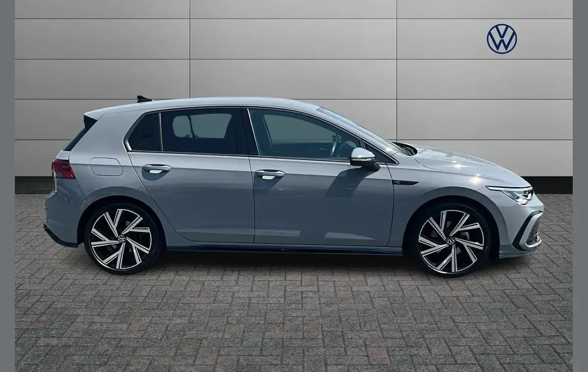 Used VW Golf VIII R-line 150 HP (110 kW) 2022 Grey Hatchback