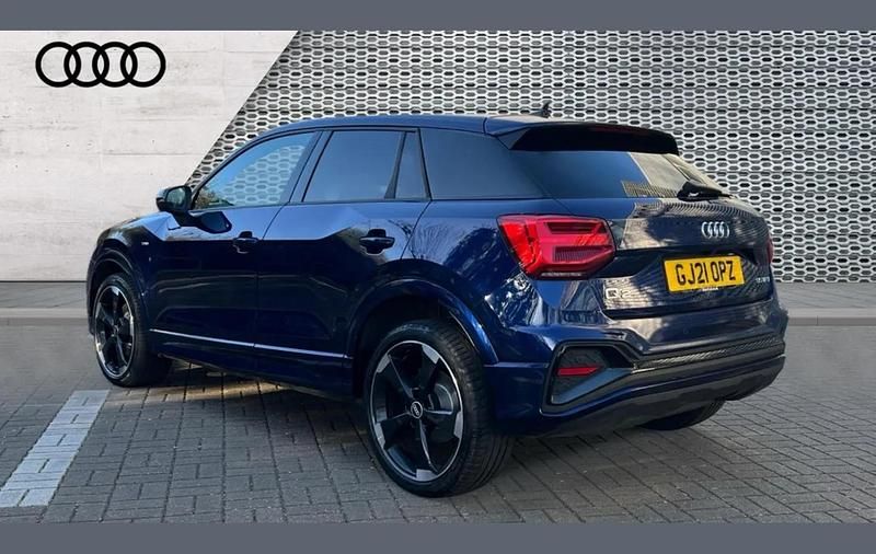 Used Audi Q2 Black Edition 147 HP (108 kW) 2021 Blue SUV