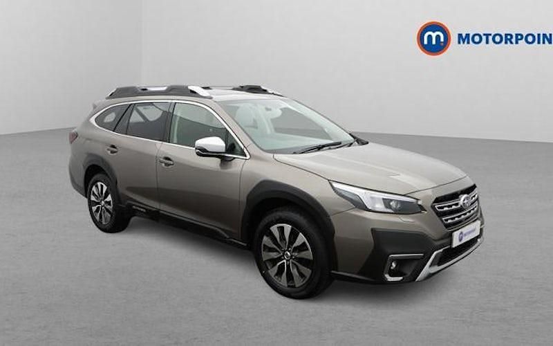 Begagnad Subaru Outback 169 HK (124 kW) 2023 Guld Kombi