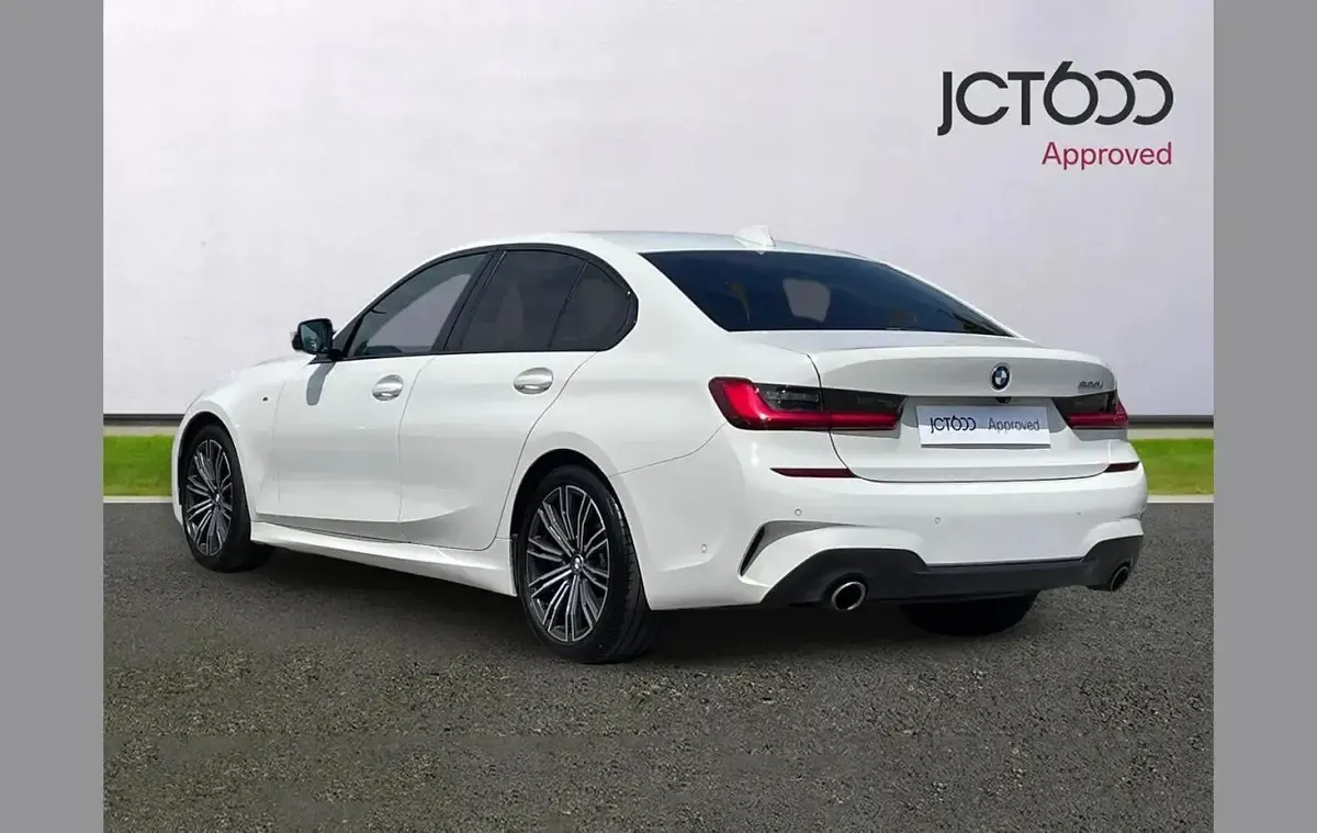 Used BMW 320 M Sport 180 HP (132 kW) 2019 White Sedan