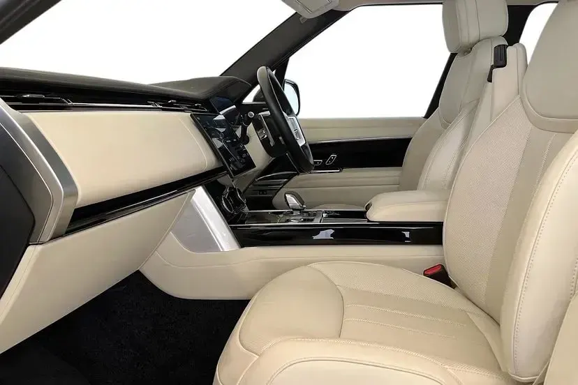 Used Land Rover Range Rover SE 296 HP (217 kW) 2022 Black SUV