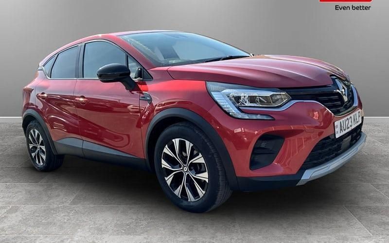 Second-hand Renault Captur Evolution 143 CP (105 kW) 2023 SUV