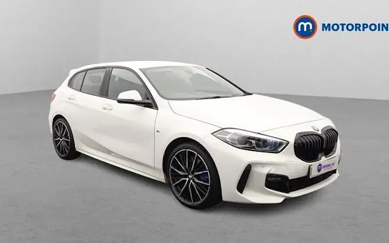 Used BMW 120 M Sport 190 HP (139 kW) 2024 Hatchback