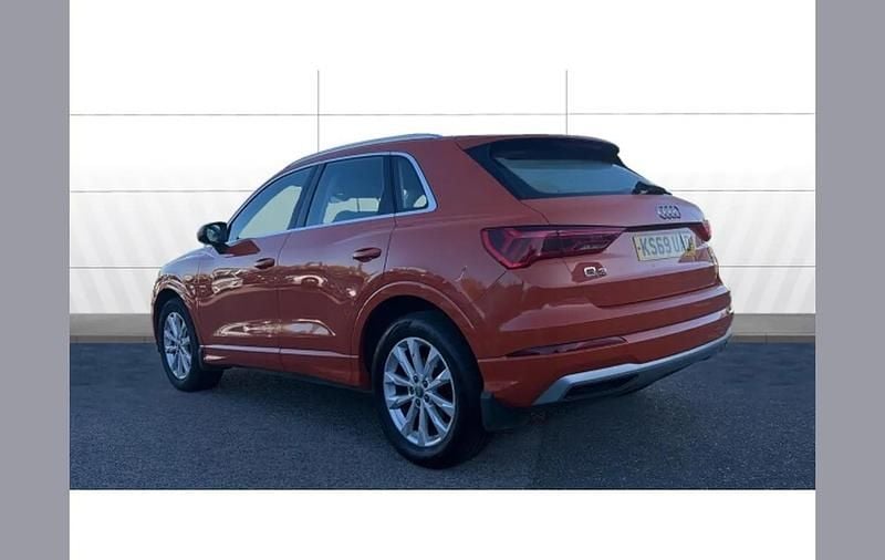 Used Audi Q3 Sport 150 HP (110 kW) 2020 Orange SUV