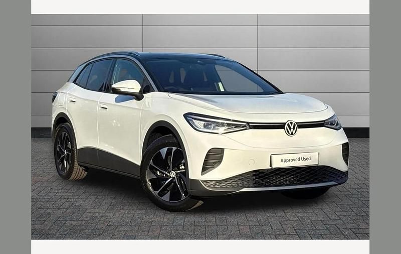White Used 2025 VW ID.4 Pro SUV | £31,250 (A bit pricey) - Image 1/3